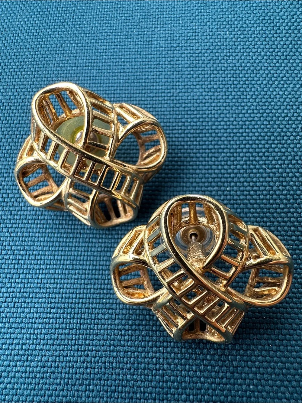 Vintage Monet Gold Tone Sculptural Knot Earrings - Women's Jewelry